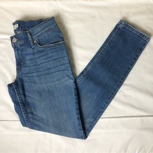 Levi’s 524 Skinny Jeans